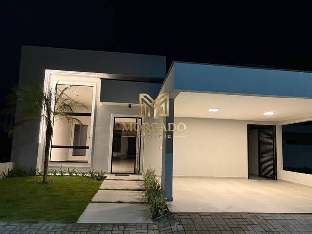 Casa para Venda em Tremembé - 2